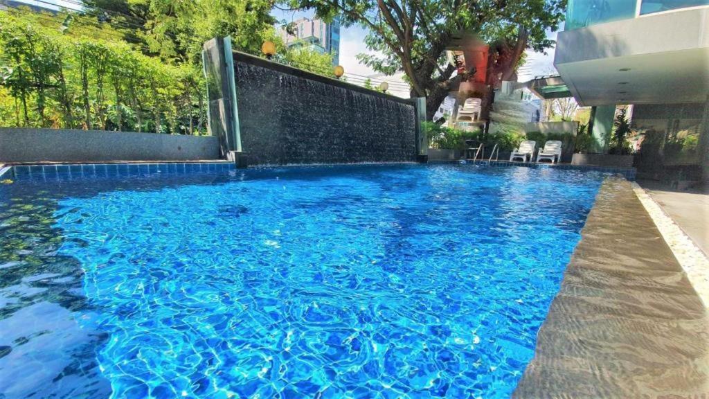 Nice Residence Бангкок Экстерьер фото